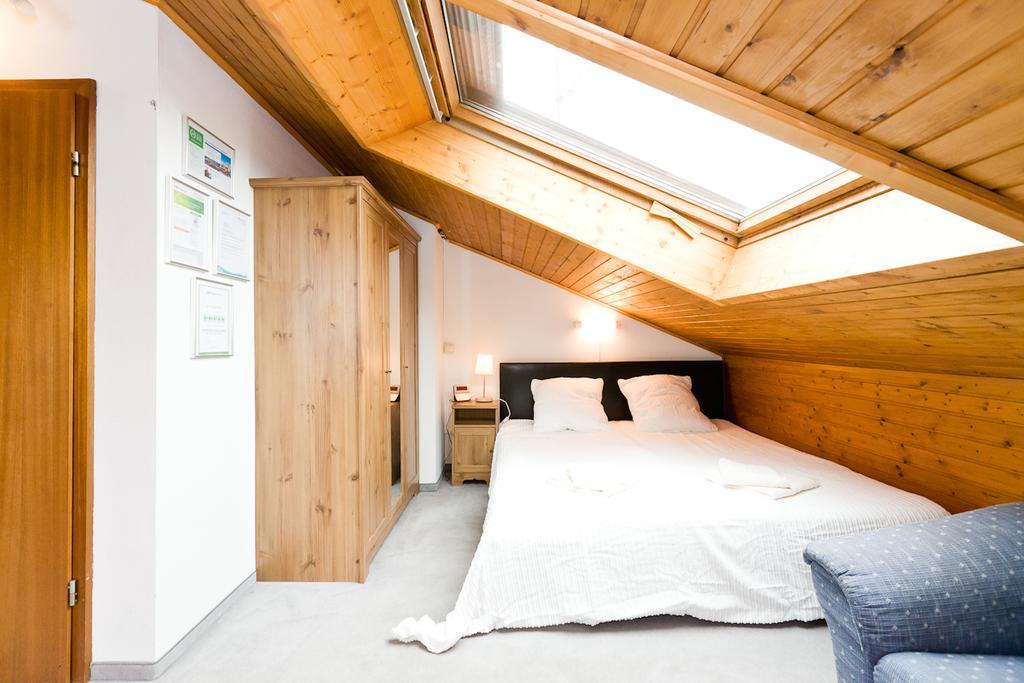 Bed & Breakfast Zeevat München